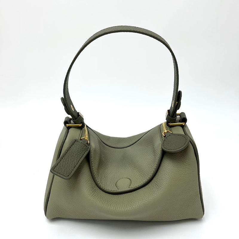 New Shoulder Messenger Bag, High-end First-layer Cowhide Pillow Bag, Simple and Versatile Underarm Women's Bag