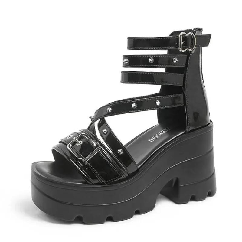 

10CM Summer Sandals Punk Rivet Heels Sneakers New Women Beach Flip Flop High Platform Casual Sandals Breathable Walking Slippers 35