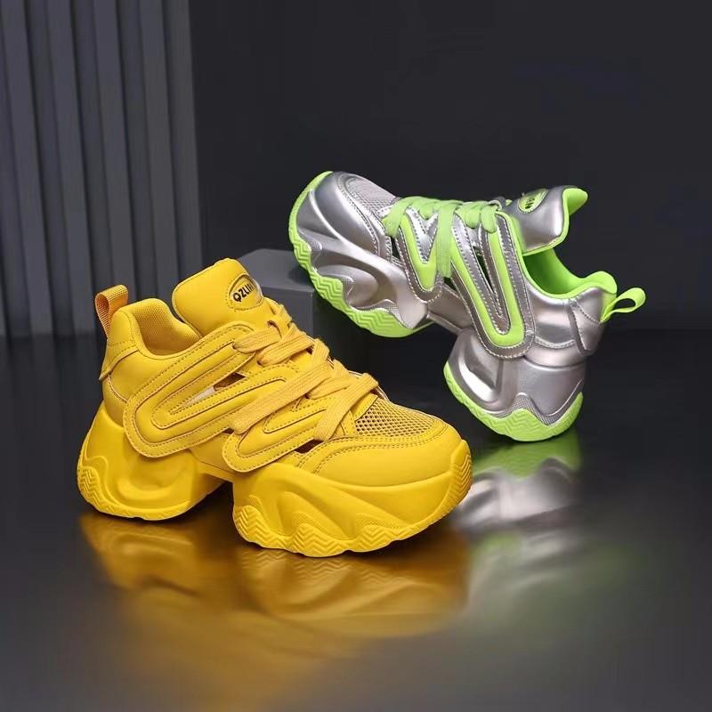 Fashion Height-increasing 2025 Summer New Breathable Perforated Dad Shoes, Fashionable Petite Casual Breathable Sports Women's Shoes