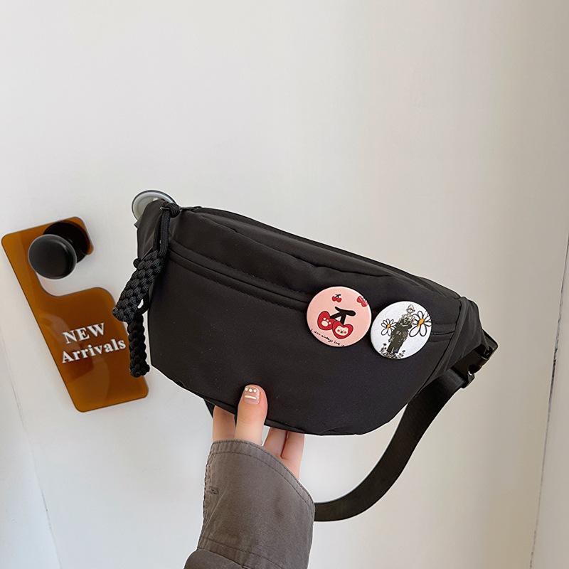 Tooling Women's Breast Bag Trend Simple Shoulder Messenger Bag Leisure Sports Versatile Dumpling Bag Portable
