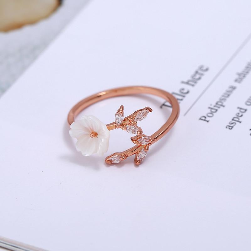 Exquisite Leaf Shell Flower Women'S Ring, Rose Gold Adjustable Design, Light Luxury Jewelry Accessory, Preferred For Holiday Gifts