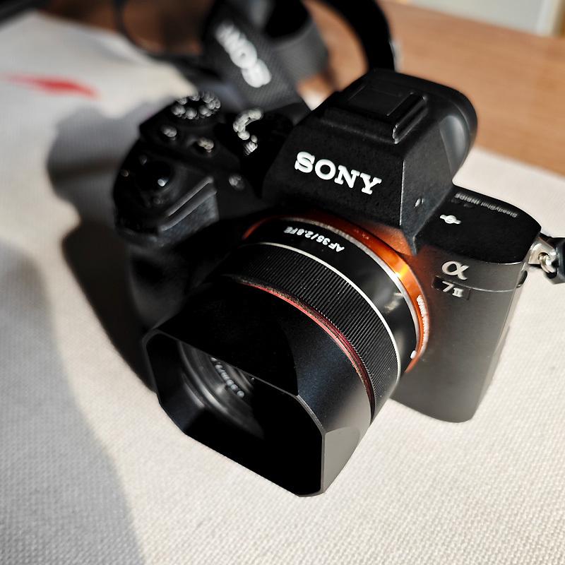 

Metal Bayonet Square Len hood for Comes With Metal Cap For Samyang 35mm f2.8 AF FE