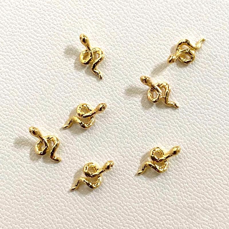 10pcs 3D Snake Nail Charms Alloy Gold/Silver/Red Snake Nail Art Rhinestones Manicure Salon Jewelry For DIY Luxury Accessories