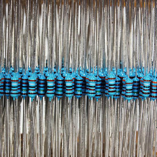 300Pcs 1/4W 30 Film Resistors 0.01 Values Metal Tolerance Assorted Kit Set