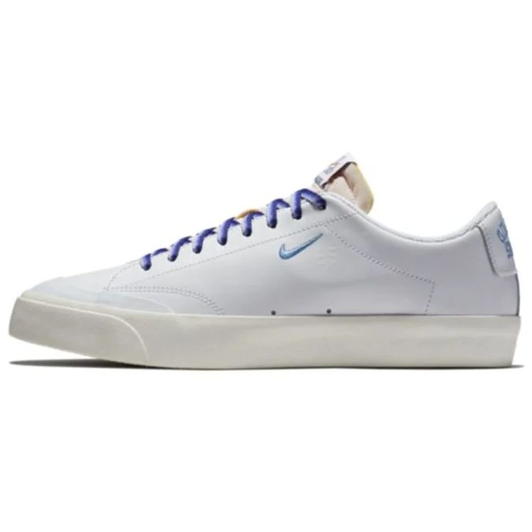 

Белые кроссовки унисекс Nike Quartersnacks x SB Blazer Low XT Sail University-Blue AQ3499-141