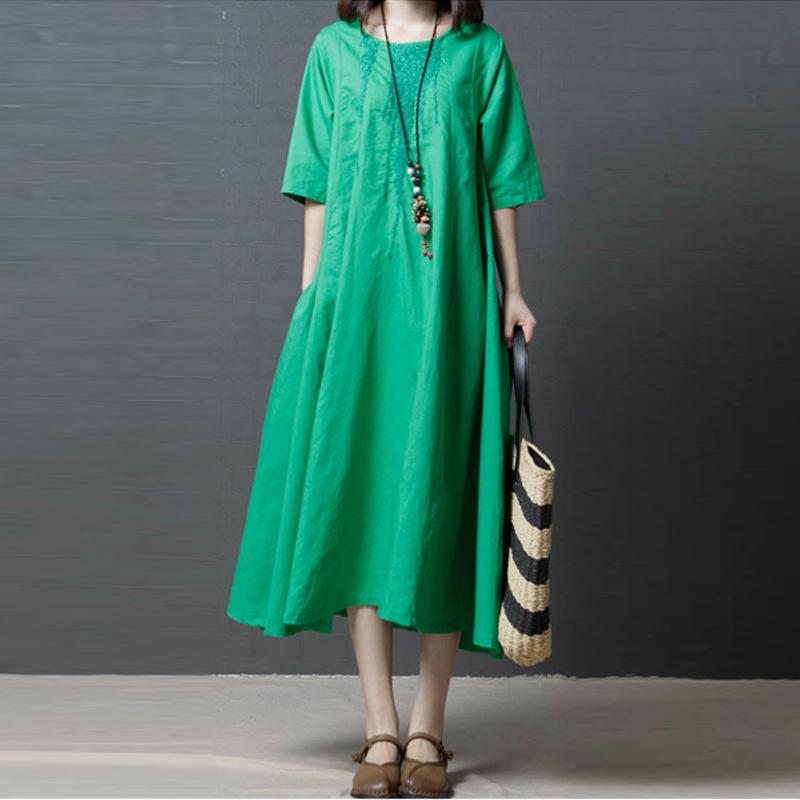 New Summer Style of Artistic Loose Embroidered Cotton and Linen Round-neck Five-quarter Sleeve Dress for Mid-length Women