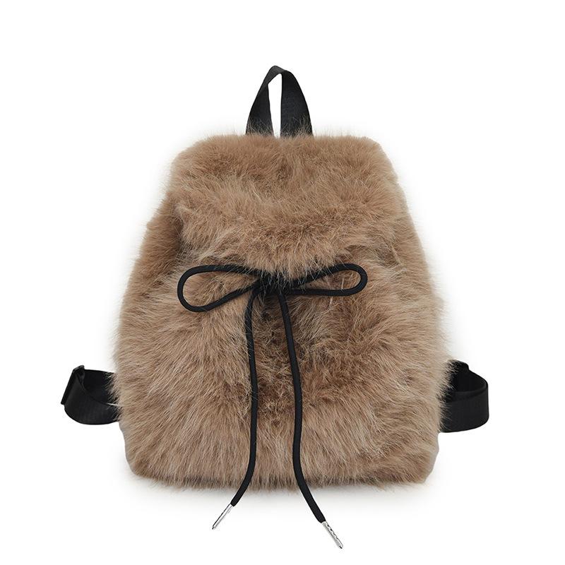 Cute Cartoon Plush Handbag: New 2020 Furry Shoulder Crossbody Bag for Autumn and Winter.