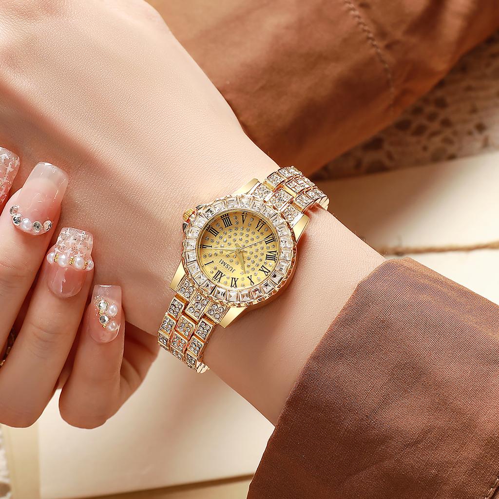 Surprise Blind Box; Women's Fashion Personality Aurora Niche Square Hollow Steel Strap Quartz Watch; Random Style.