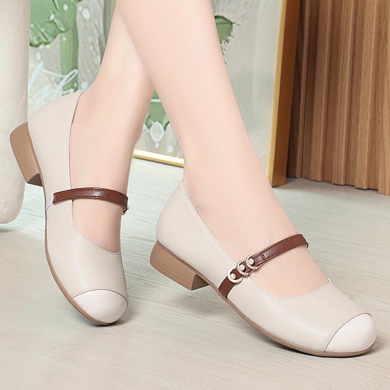 Fashion AIYUQI Mary Jane Shoes Women's Autumn 2025 New Genuine Leather Women's Work Shoes Large Size Square Toe Sampers Women's Shoes
