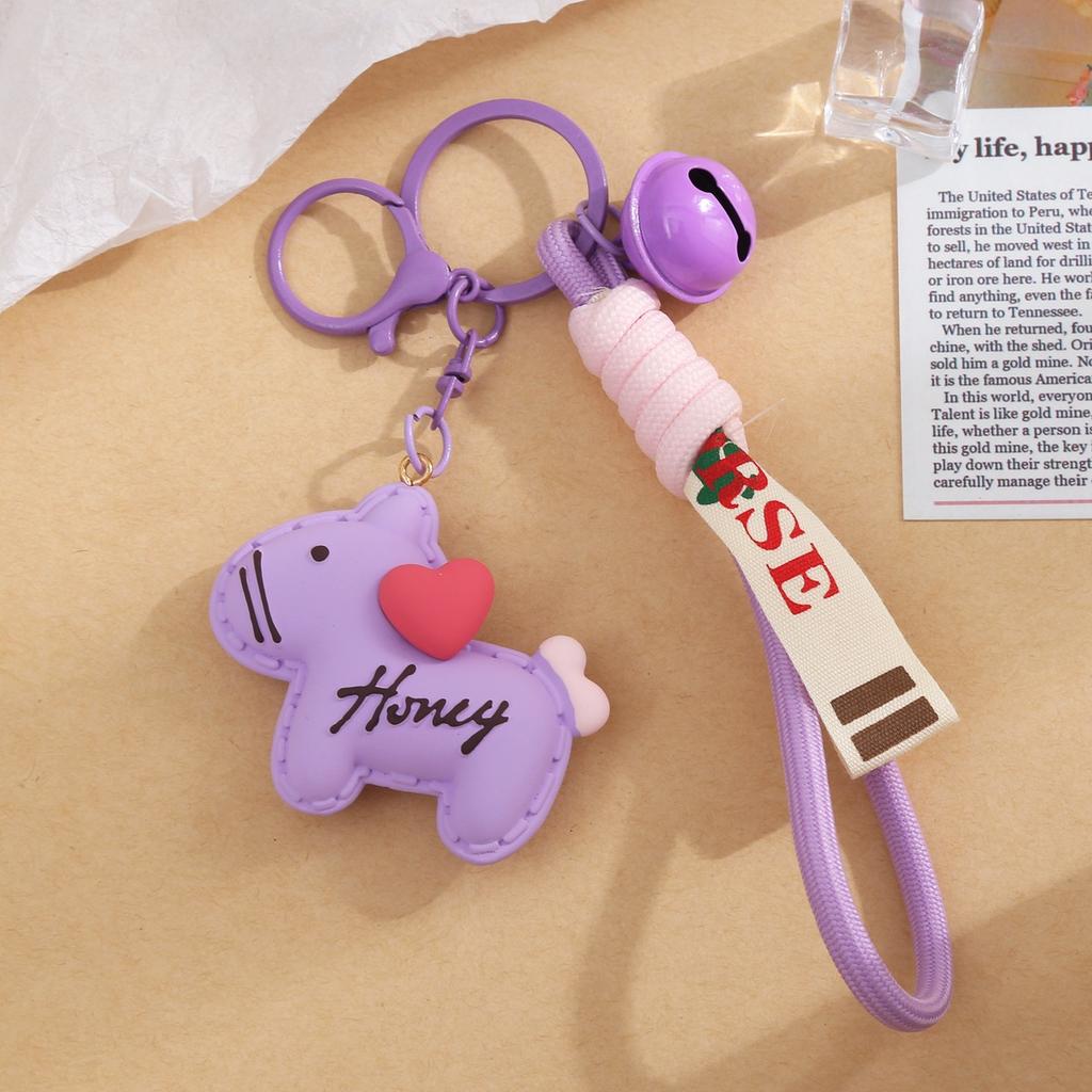 New Resin Love Pony Keychain Female Bag Pendant Car Keychain Bag Small Pendant