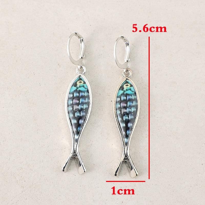 Vintage Personality  Silver Color Metal Carving Multicolour Fish Dangle Earrings for Women Party Ethnic