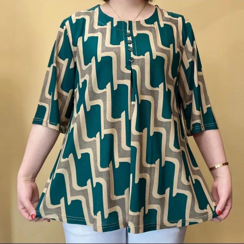 Add Fat and Wear to a Rich Lady's Bottoming Shirt Mid-sleeve Top and Small Shirt