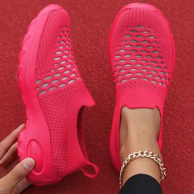 Rode Slip-on Sneakers Vliegende Schoenen Ademend Mesh Platform Sneakers Dames Buiten Tennis Schoenen Lente Mode Schoenen met Dikke Zool