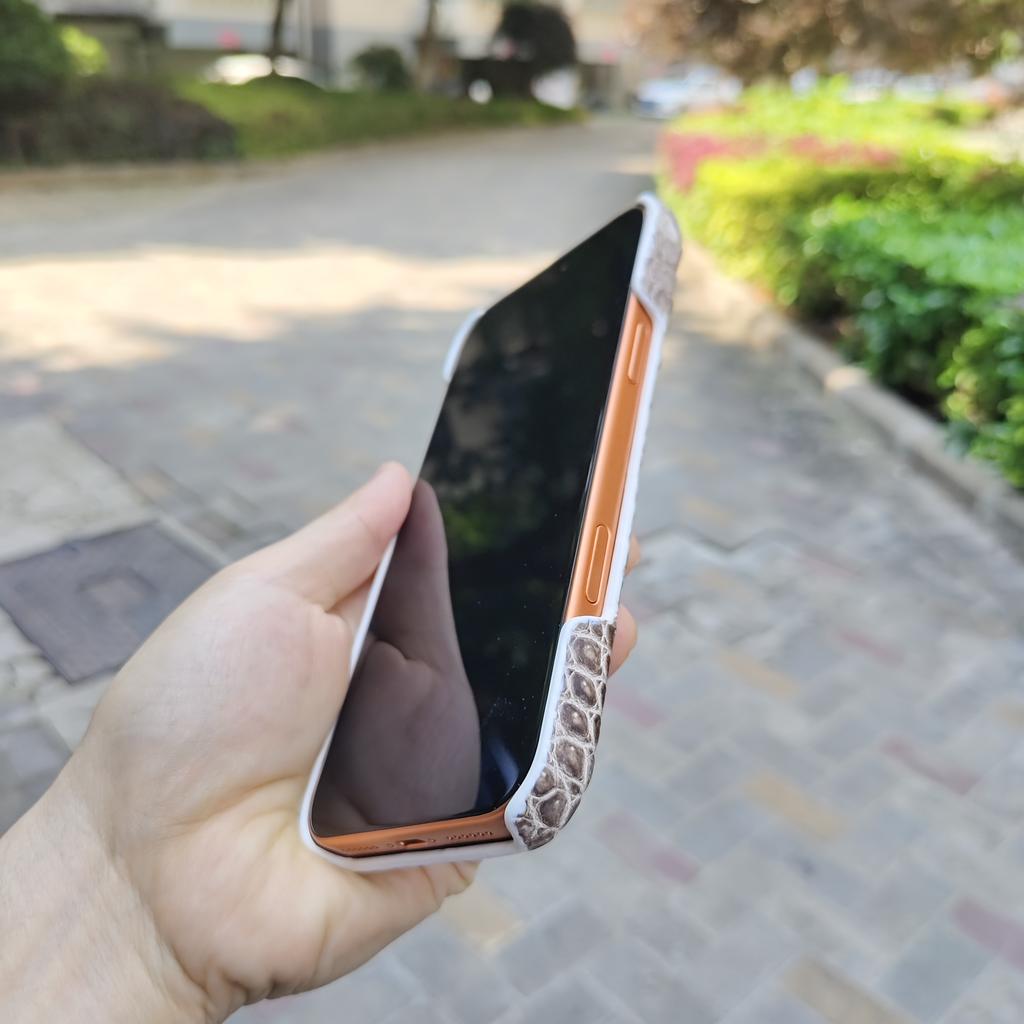 Pure natural crocodile skin Alligator Himalayan style phone case cover for iPhone 17 18 Pro Max Air button open snap