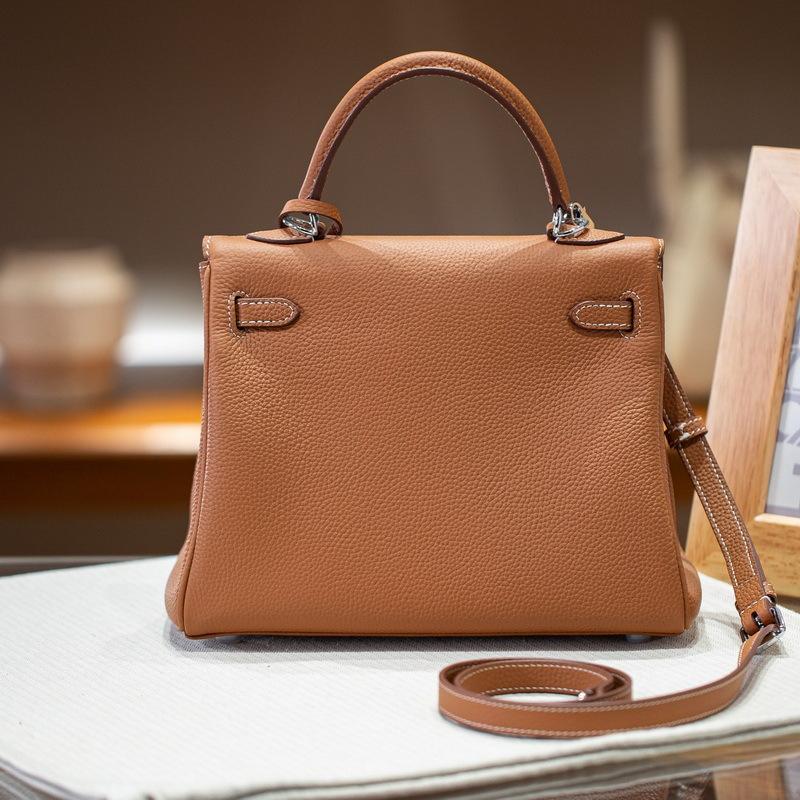 Manufacturer's 2025 New Top Layer Cowhide Silver Buckle Togo Soft Leather Bag Genuine Leather Women's Bag Handbag Crossbody Bag