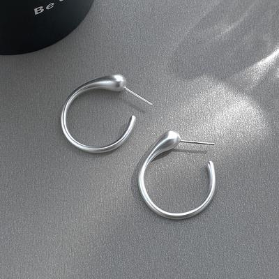 Frosted C-shaped Earrings Matte Texture Personalized Fashionable Simple Earrings Lines Semicircular Earrings