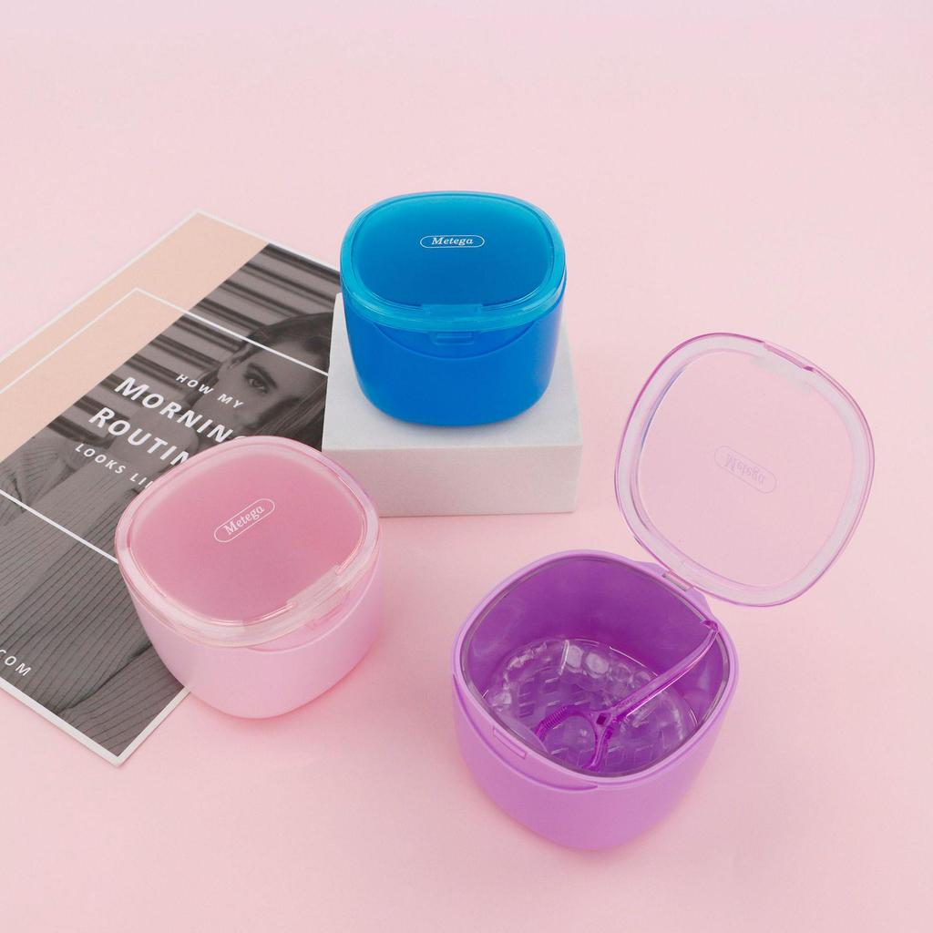 Portable Orthodontic Retainer & Denture Cleaning and Storage Box