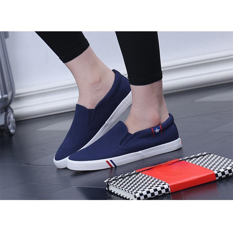 Men's Casual Shoes Breathable and Lightweight All-match Men's Canvas Shoes Women's Lazy Shoes