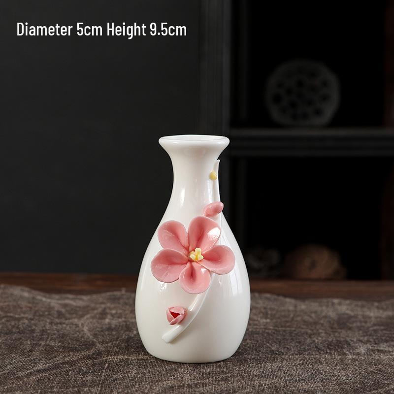 New Handmade Ceramic Pinch Flower Vase for Floral Arrangement and Home Decor