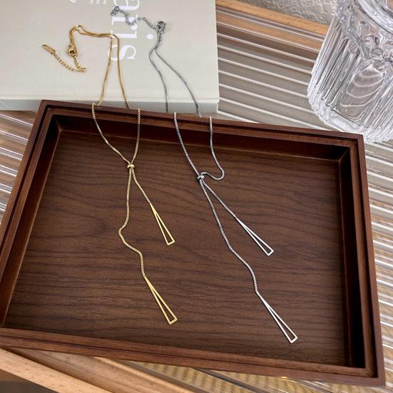 Women Necklace Irregular Multicolored Natural Stone Beaded Chain Elegant Dress-Up Fashion Jewelry Stones Necklace Faux Pearl Clavicle Chain Jewelry