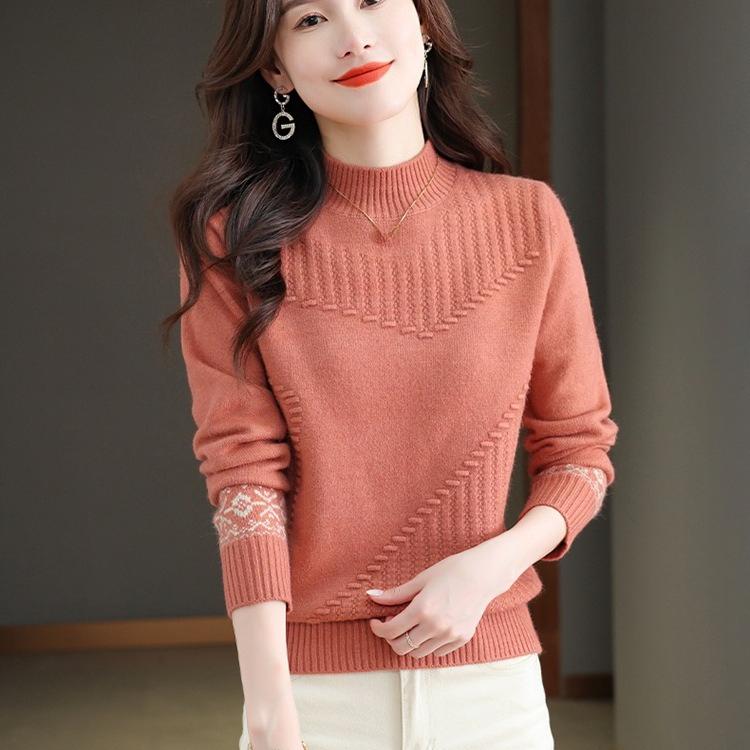 Half Turtleneck Sweater for Women Short and Stylish Solid-color Knitted Top Mid-neck Pullover for Autumn and Winter