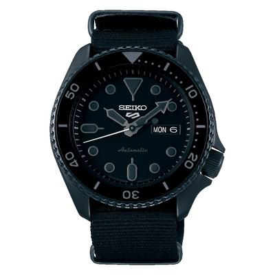 [Seiko Watch] Pánské 5 sportovních černých hodinek Street Style SBSA025