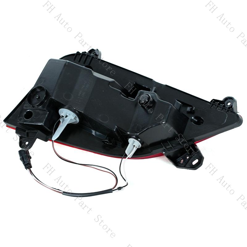 Car Rear Bumper Reflector Fog Lamp Tail Brake Warming Turn Signal Light No Bulb For Hyundai Santa Fe SantaFe 2019 2020