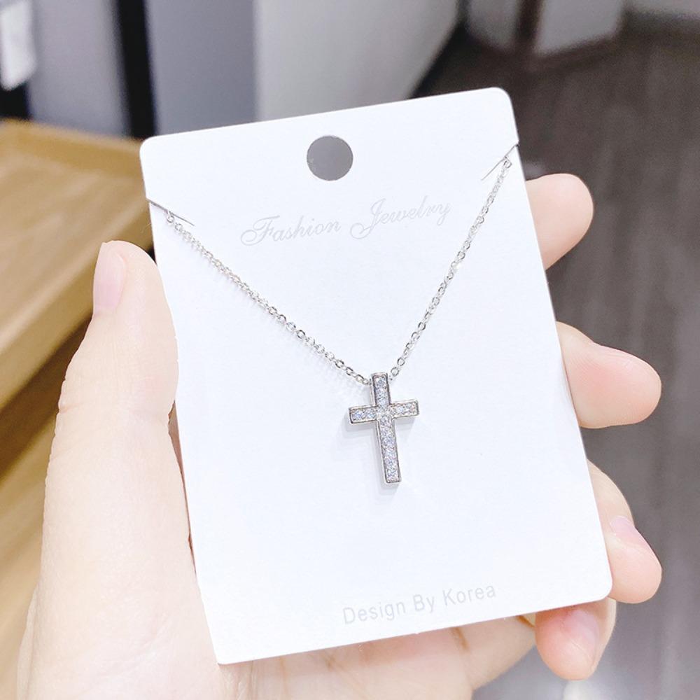 Korean Style Zircon Cross Pendant Necklace - Elegant Silver Plated Shimmering Crucifix Clavicle Chain for Women Minimalist Daily Jewelry