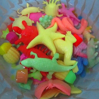 Nuovo 10 pz/lotto Oceano Animale Che Cresce Giocattolo Divertente Biologia Marina Giocattoli Animali Marini Giocattolo