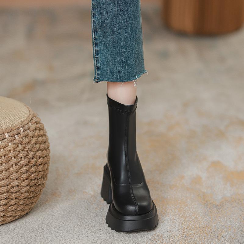 Thick-soled Boots Small Martin Boots Women's Versatile New Autumn and Winter Shoes Inner Height-increasing Velvet Short Boots Skinny Boots