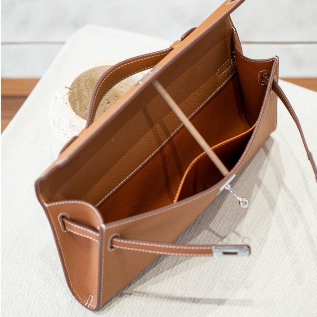 Years New Leather Palm Pattern Crocodile Pattern Cut Clutch Bag Long Armpit Handbag Cross-border