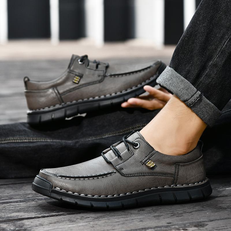New Men's Casual Shoes Handmade Leather Loafers Comfortable Men's Shoes Leather Flat Moccasins Men Sneakers