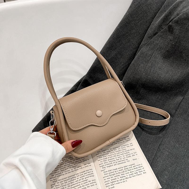 Niche design hand carry handbag new versatile saddle bag shoulder messenger bag women