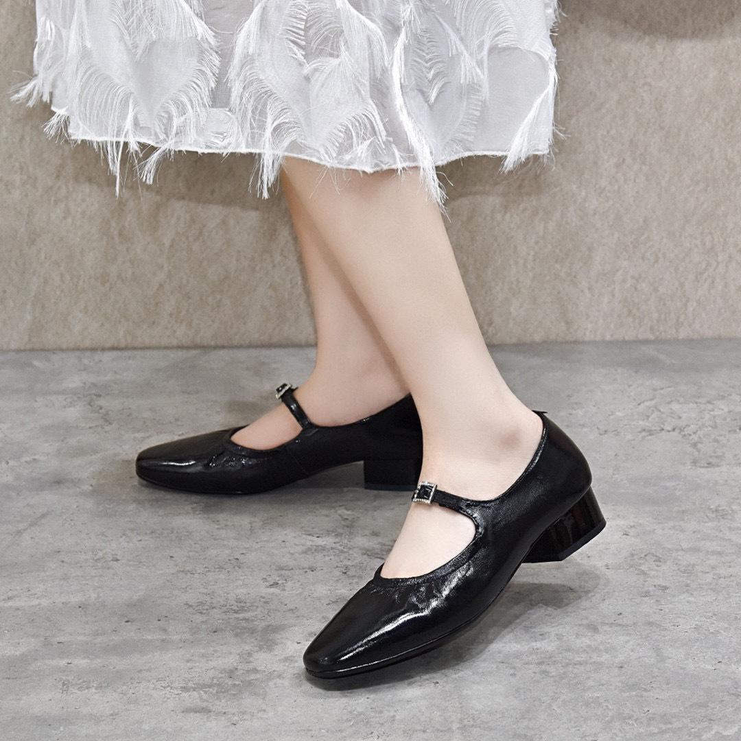 

Туфли Мэри Джейн женские 2024 весна-лето новые французские элегантные легкие роскошные туфли с одним словом пряжка легкие одинарные туфли женские мокасины на низком каблуке 34 чёрный