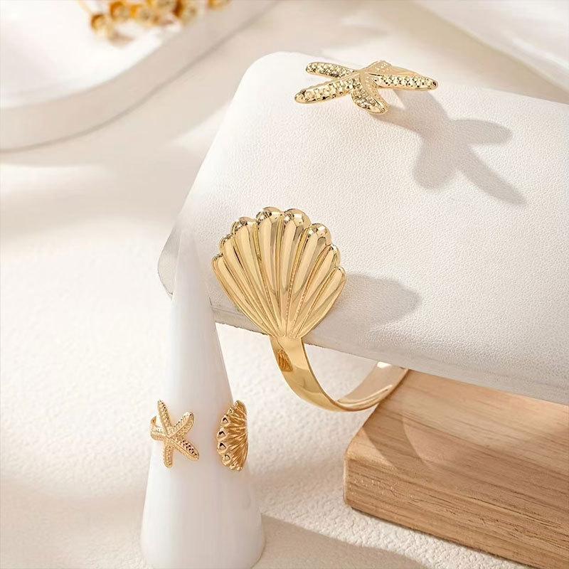 Vacation Style Shell & Starfish Open Adjustable Women's Arm Ring