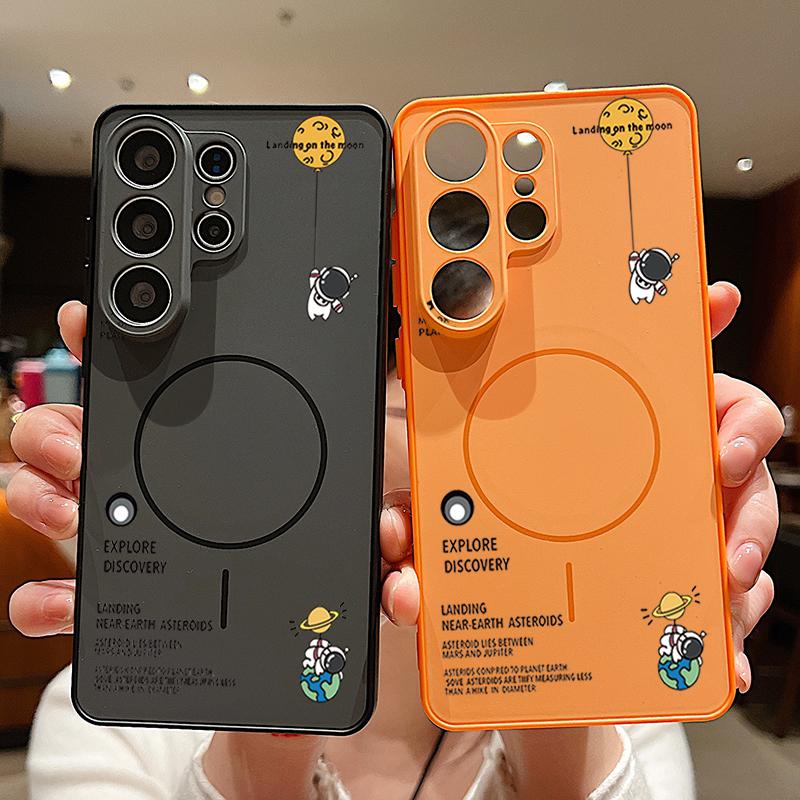 Magnetic For Magsafe Case For Samsung Galaxy S26 Ultra S25 Edge S24 Plus S23 FE S22 A54 A55 A56 5G Hanging Astronaut Pattern Matte Cover
