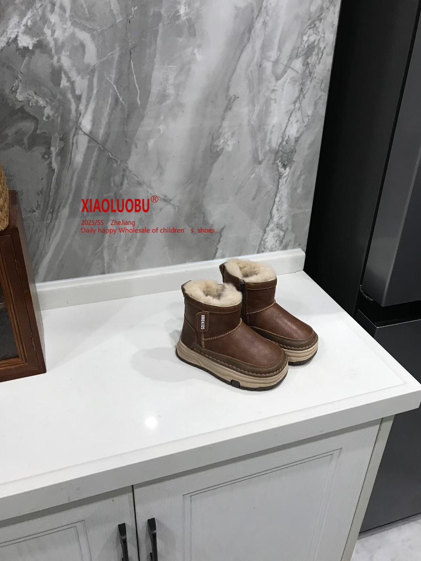 

Kids 2025 Autumn/Winter Fur Collar Boots - Boys Stylish Cotton Short Boots & Girls Retro Warm Snow Boots 29