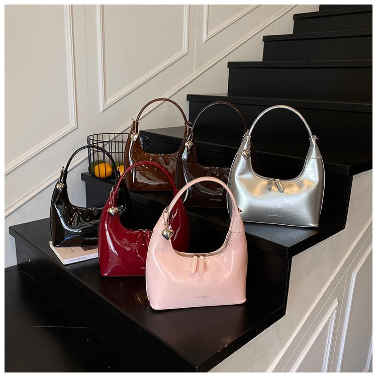 Premium sense niche bag women's summer 2025 new fashion shoulder messenger bag Korean version glossy portable dumpling bag