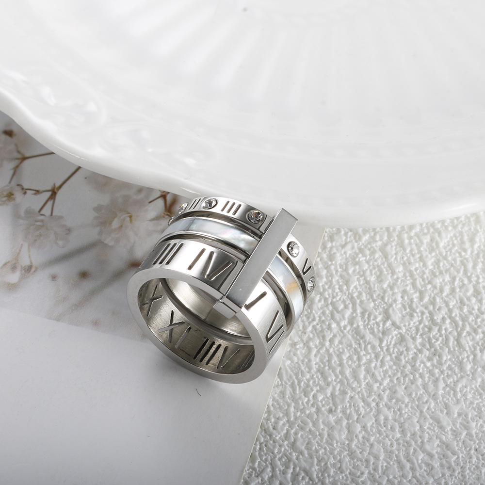 Inel multiplu cu cifre romane: Bijuterii din oțel inoxidabil placate cu aur de 18K pentru cupluri.