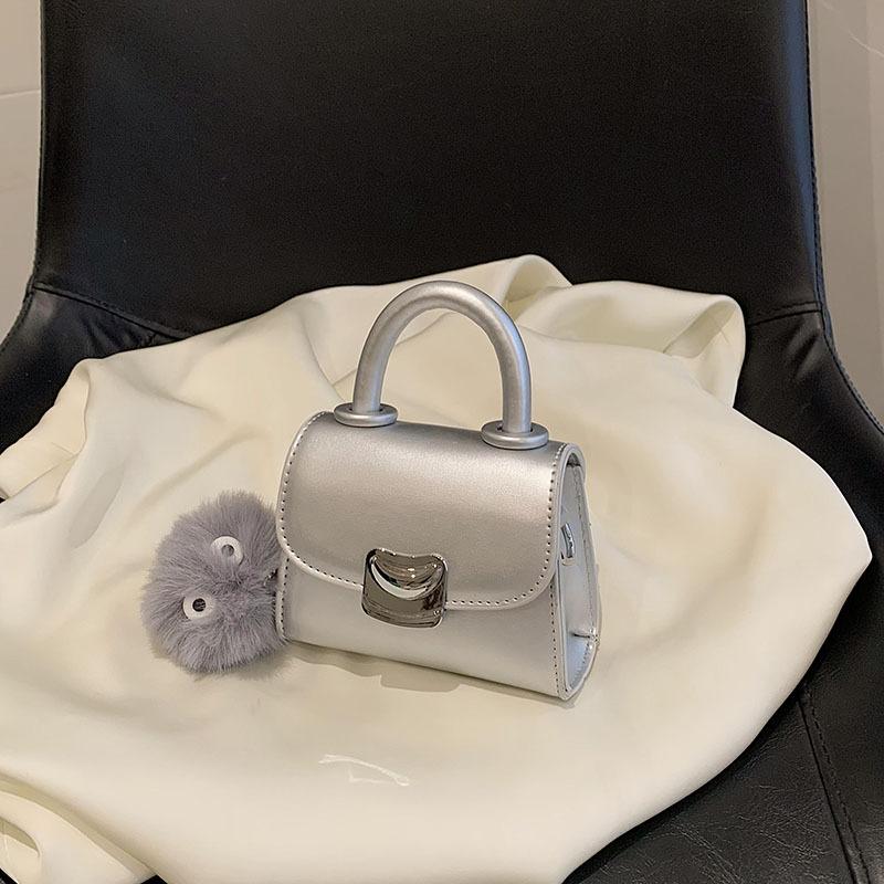 New Fashion Versatile Trend Lock Bag Single Shoulder Portable Oblique Span Women's Bag Free Pendant