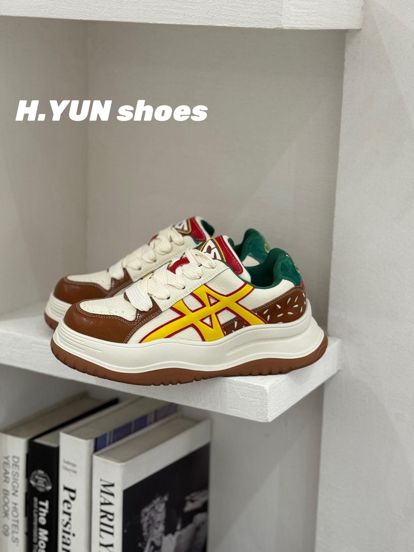 

thick-soled trend fashion casual board shoes women s 2025 autumn new high-end leather versatile sports white shoes women 35