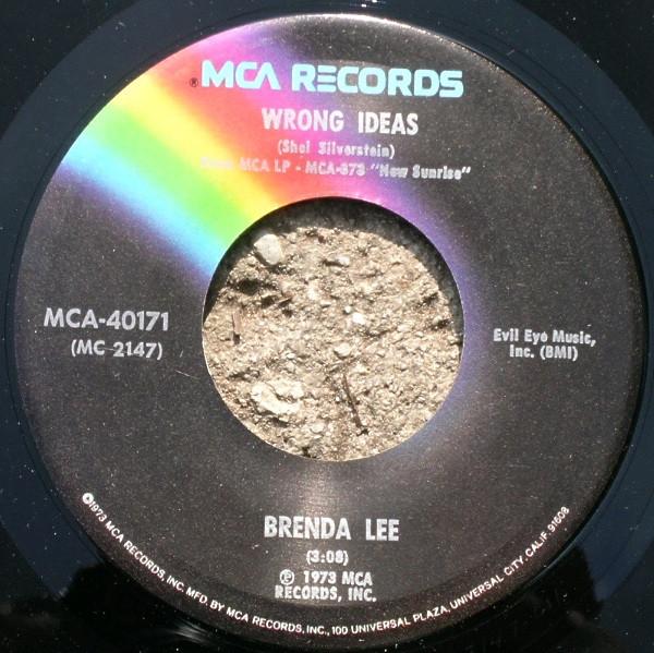 

7inch Record BRENDA LEE Wrong Ideas Something For A Rainy MCA40171 MCA 1974 US CountryFolk Used