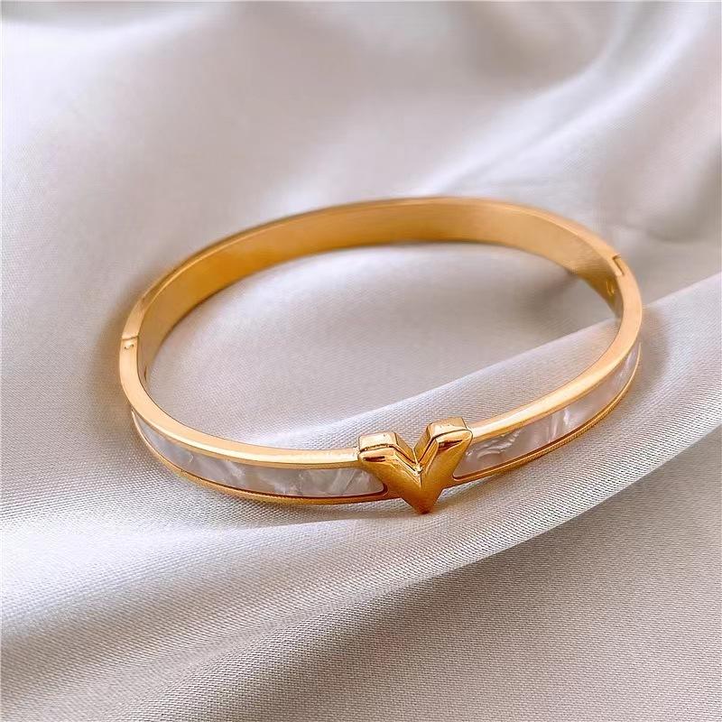 316L Stainless Steel Letter V Bangles&bracelets for Women Fashion Brand Jewelry Multicolor Hollow Crystal Bangles Accessories