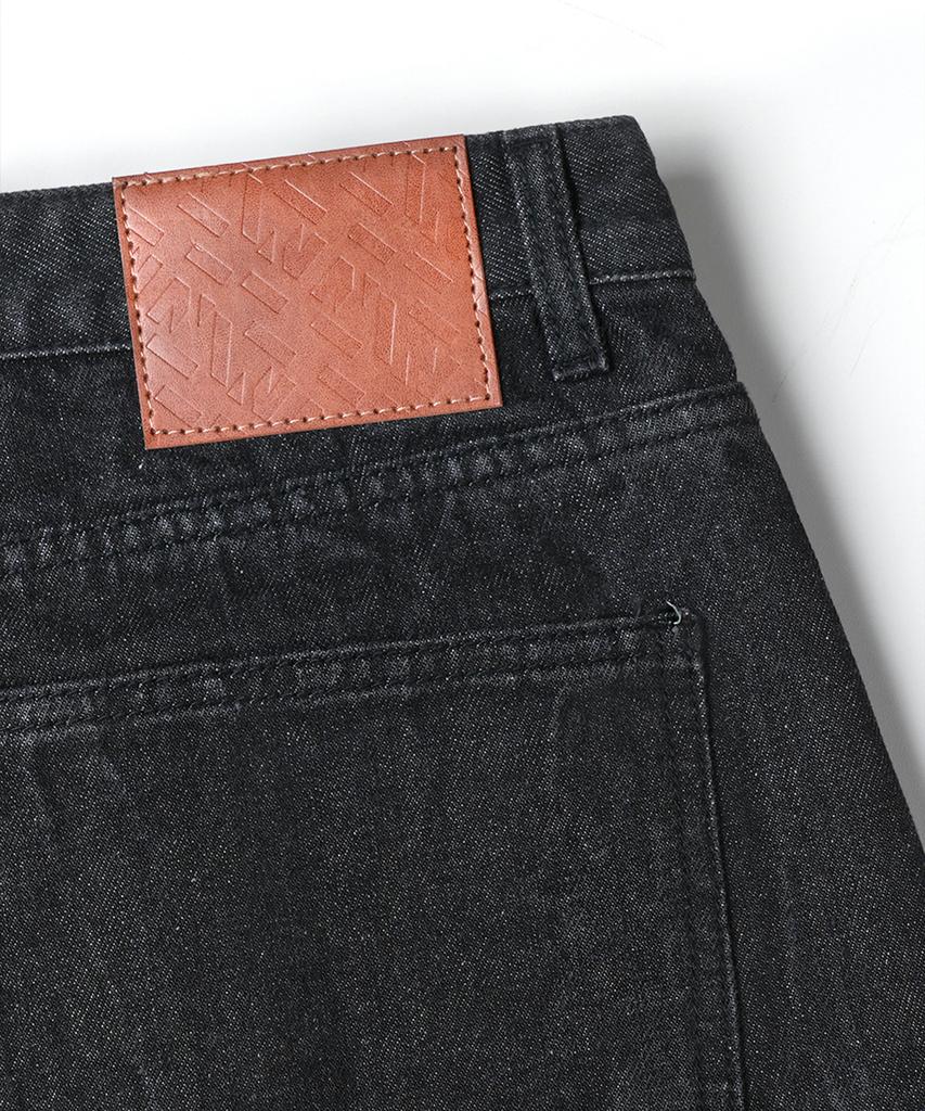ESN Washed Single-Pleat Semi-Wide Denim Shorts Black