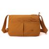 Borsa a tracolla sottile con tasche frontali e tracolla regolabile in nylon tinta unita