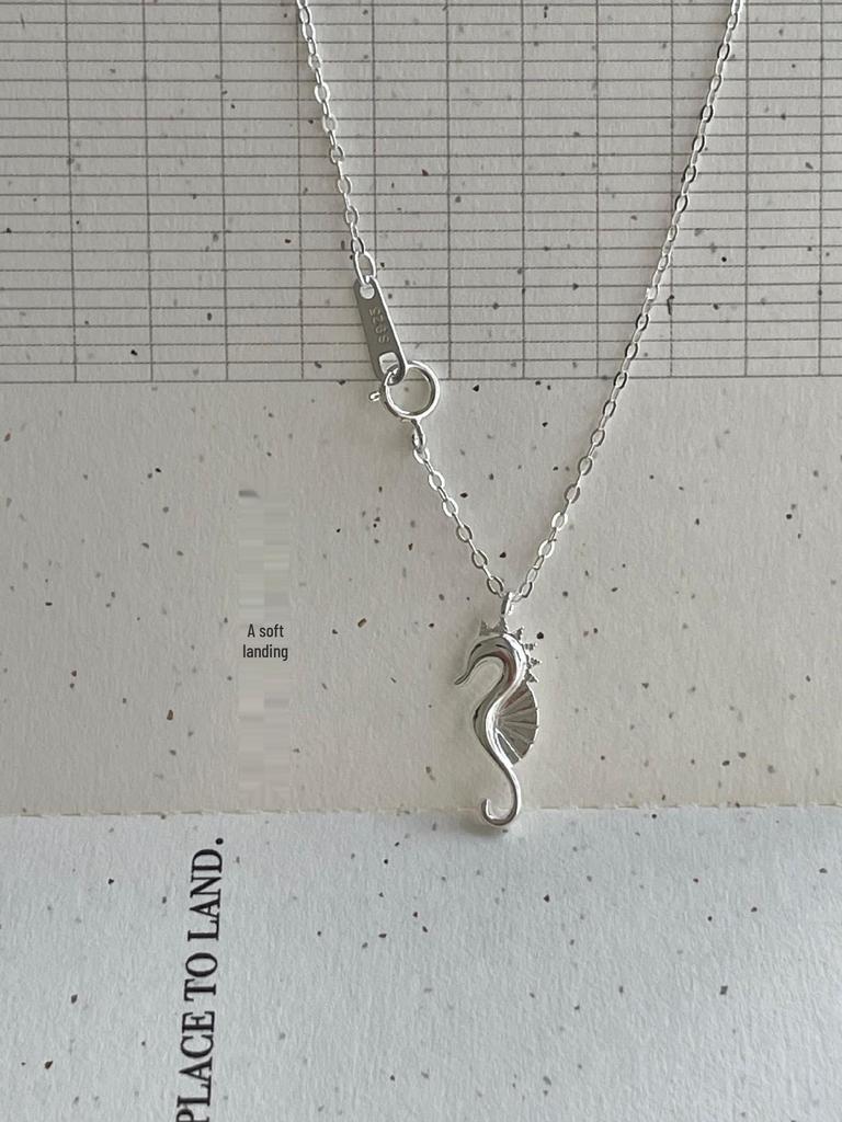 Korean White Copper Plated Seahorse Clavicle Chain Necklace