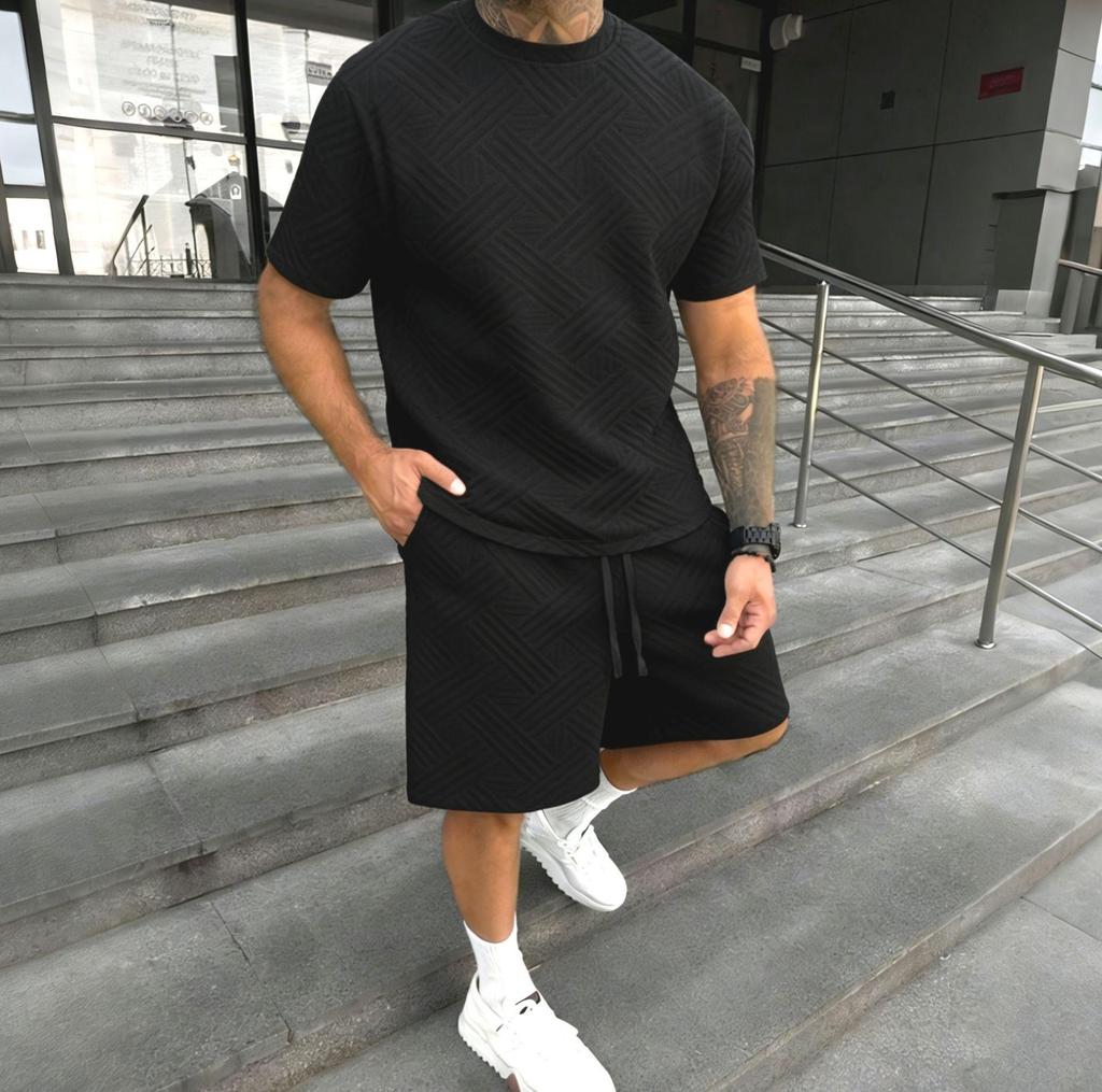 Men's Spring Solid Color Jacquard Round Neck T-shirt & Shorts Casual Two-Piece Set
