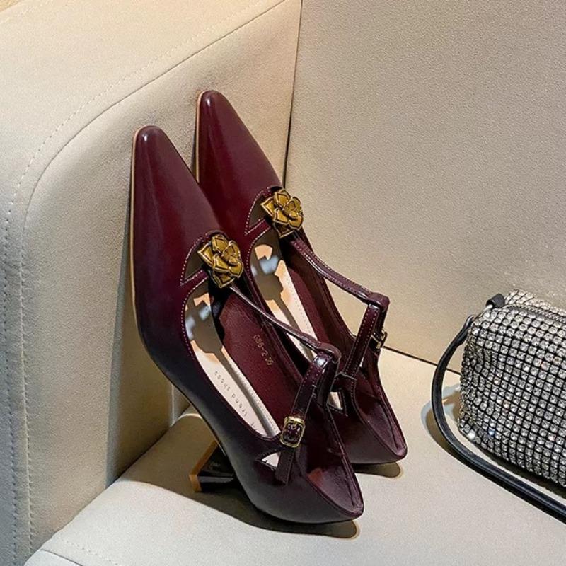 

2024 Новые туфли-лодочки в стиле ретро с неглубоким носком, одинарные туфли с острыми носами и тонким каблуком, пряжка, туфли Мэри Джейн, женская обувь Мэри Джейн 37 вино красного