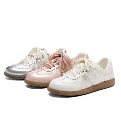 Leder Deutsche Trainingsschuhe Damen Sommer Neue Flache Grundplatte Schuhe Atmungsaktive Kleine Weiße Schuhe Nationaler Stil Freizeit Sportschuhe