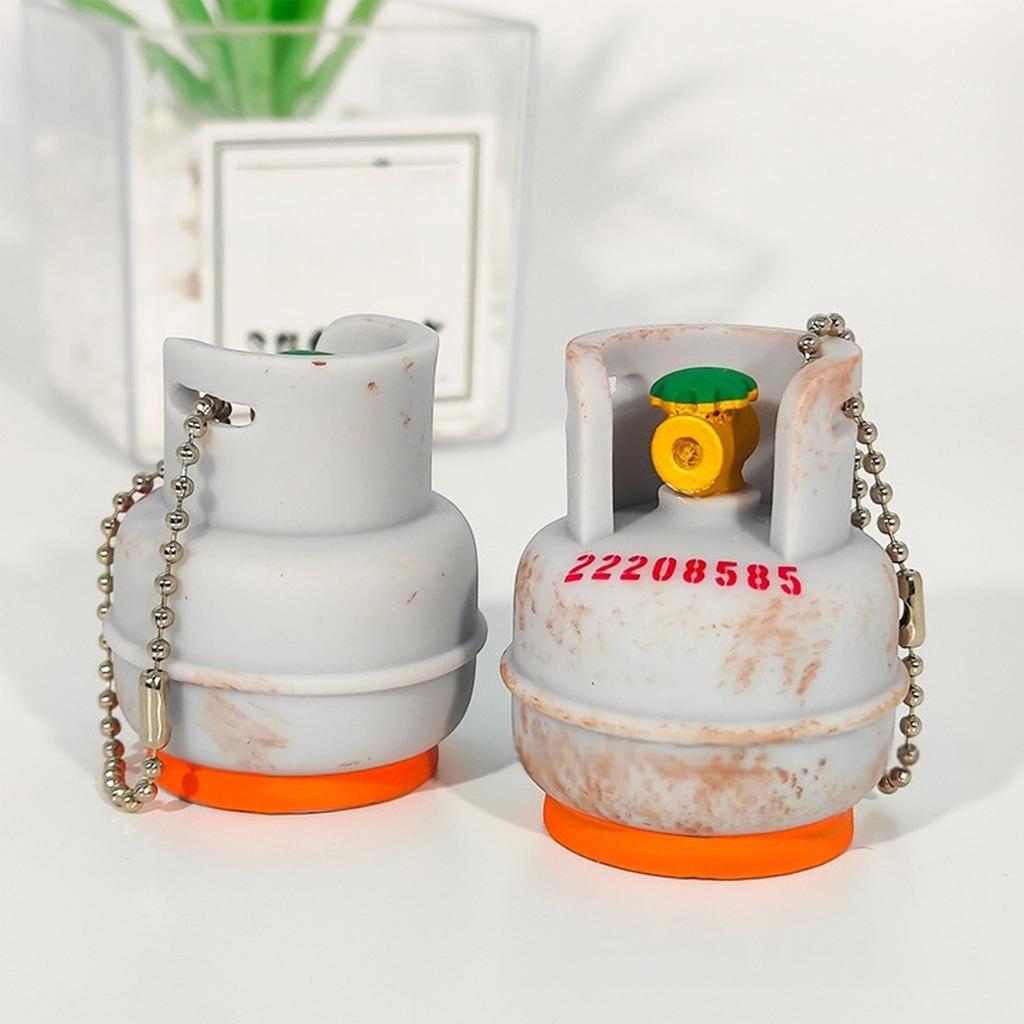 Vintage Rusty Gas Cylinder Keychain with Unique Industrial Design Hanging Ornament for Everyday Use or Bag Decoration